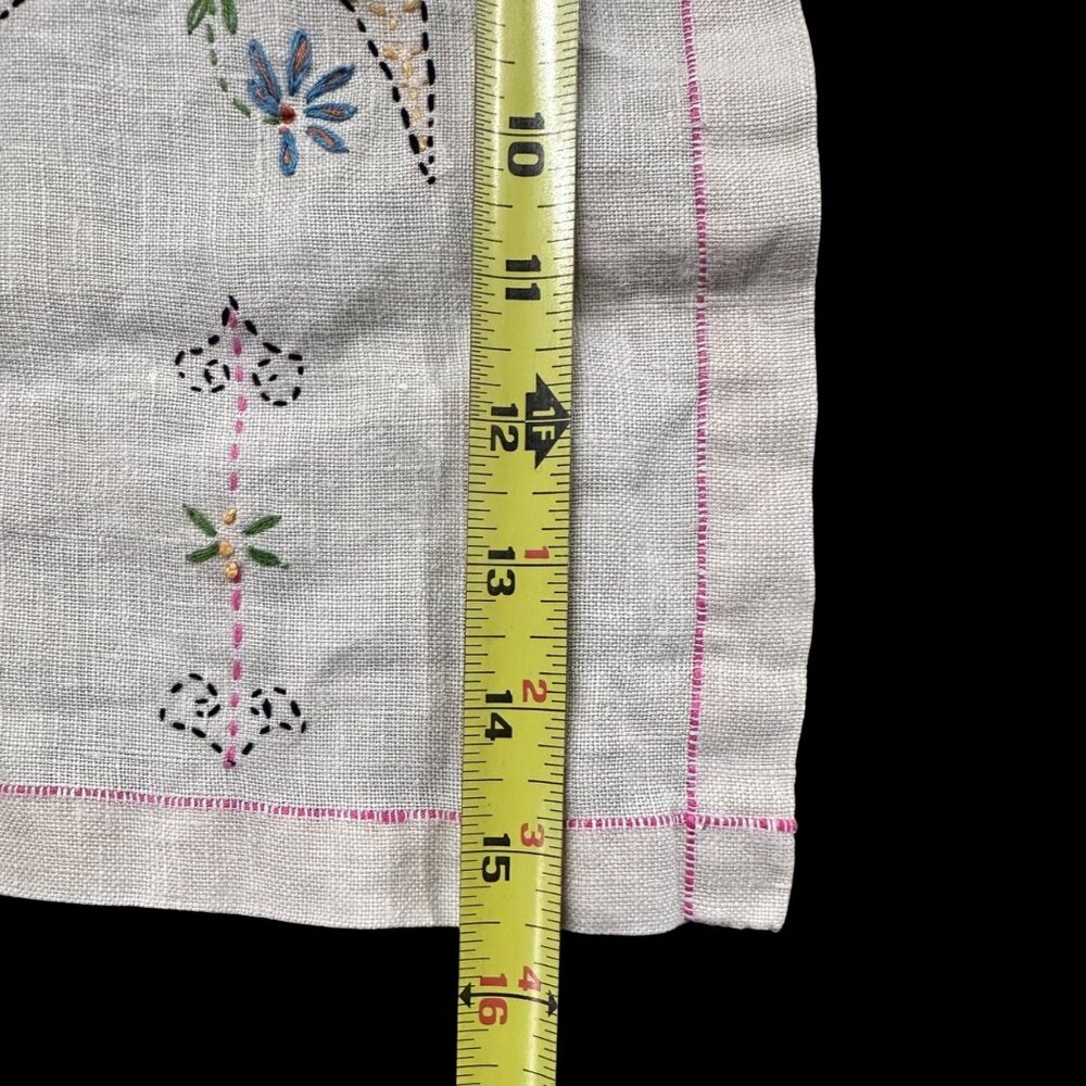 Vintage Floral Table Runner Embroidered Flowers Linen Cottage Farmhouse READ - Picture 10 of 10